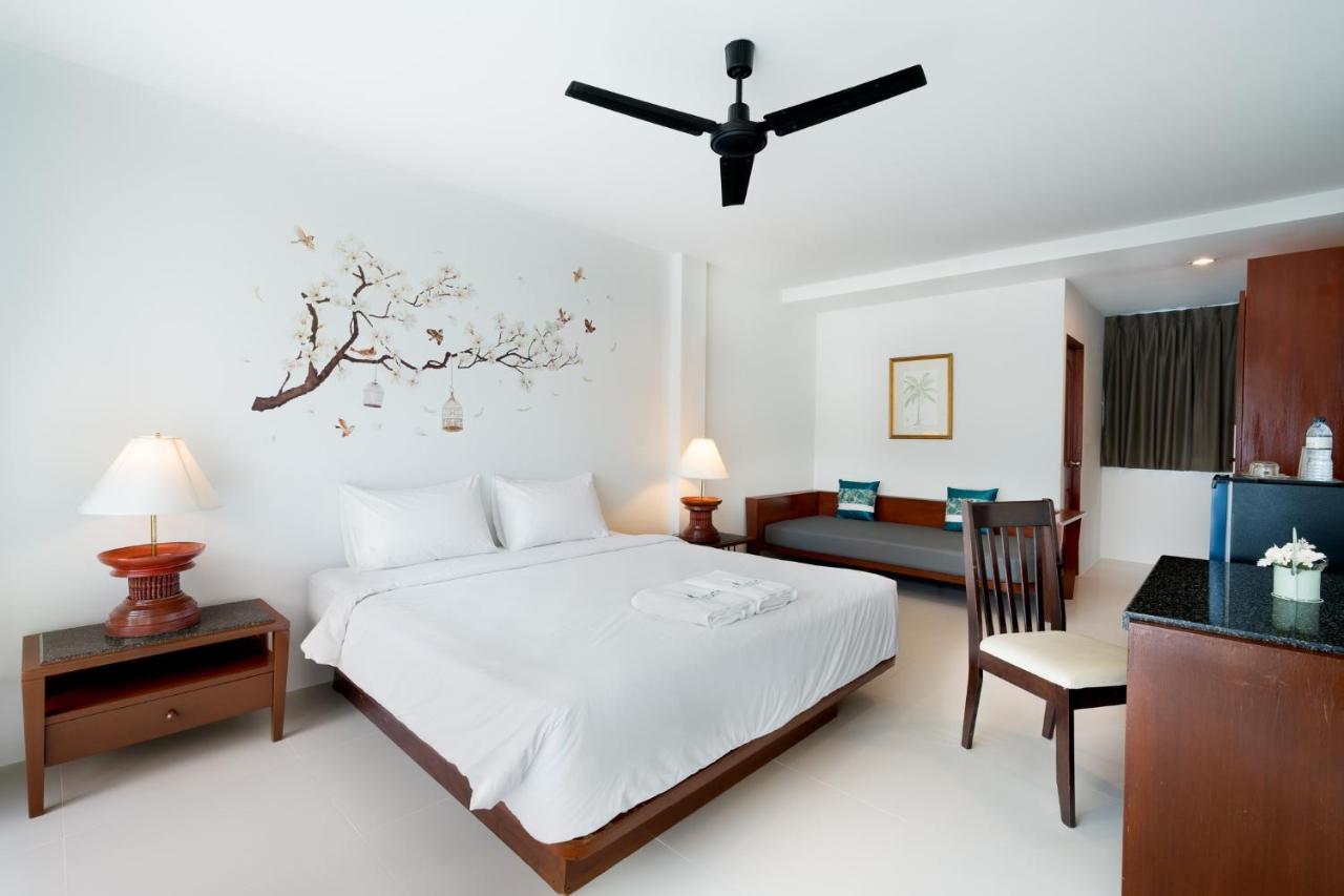 Hill Myna Holiday Park & Cafe Bang Tao Beach  Exteriör bild